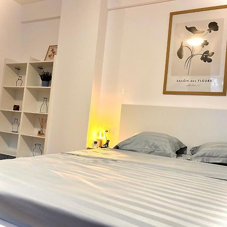 Sky Residence Airport Otopeni 12 Ngoại thất bức ảnh